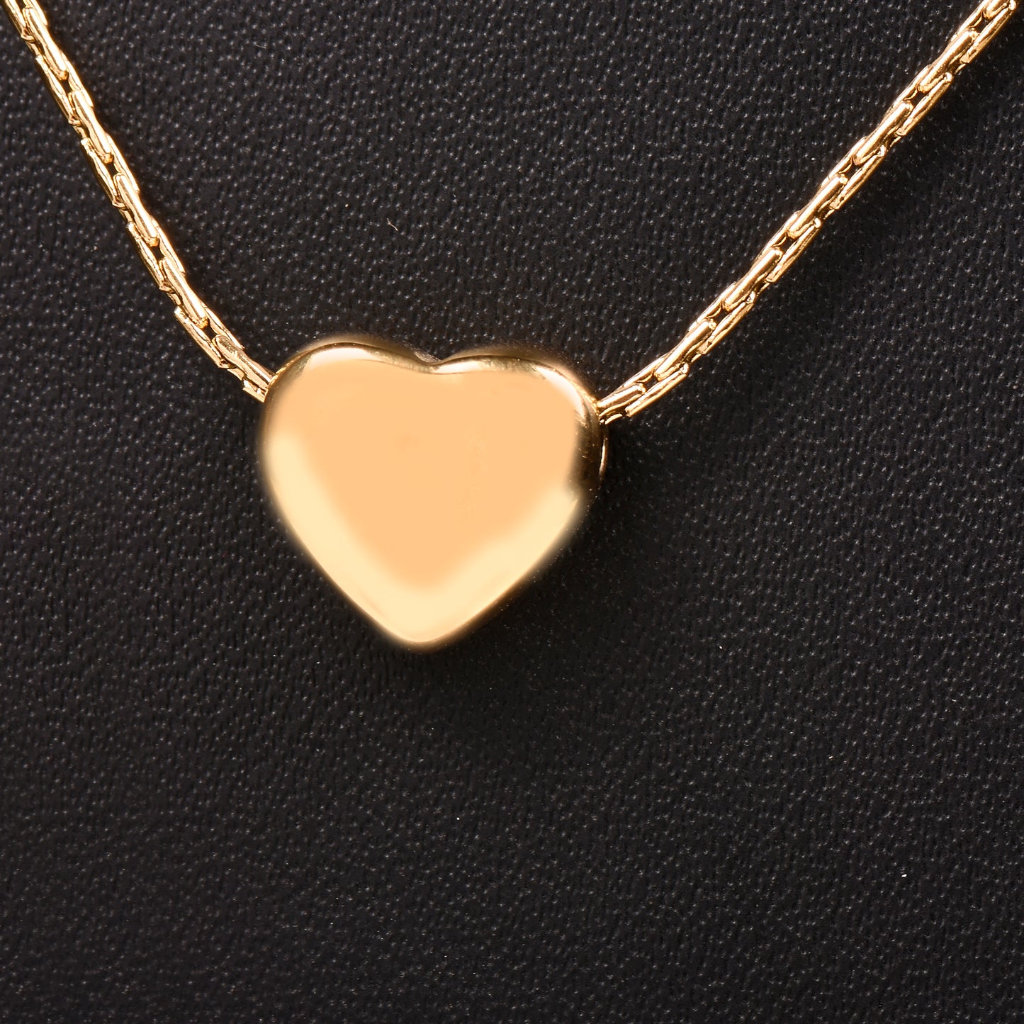 Ornapp Exquisite Heart pendant with Link chain| Mainstream jewelry| Gift for wife|